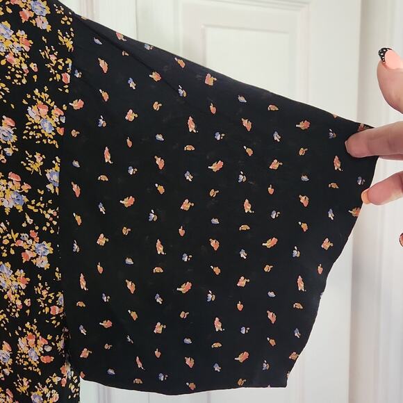 Vintage A.K.F. FOR MS ITERPRET Black Floral Textured Blouse Shirt XL Cottagecore - Picture 4 of 10